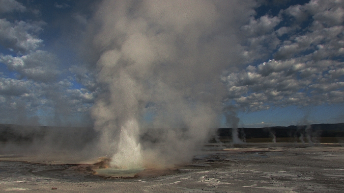 Yellowstone: neue Quelle entstanden