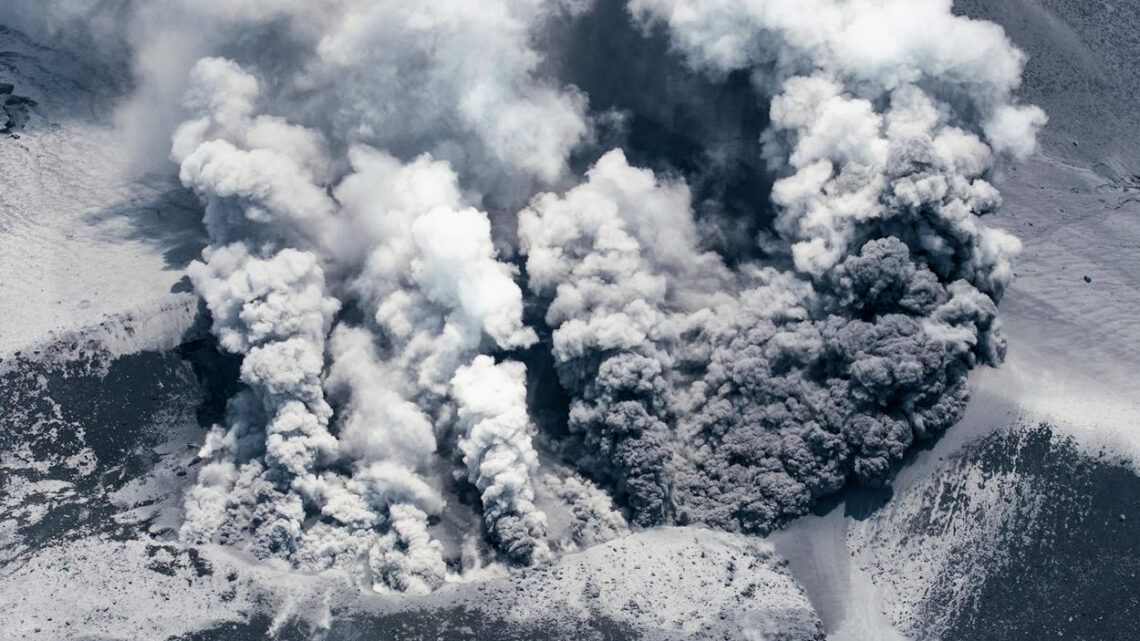 Kirishima: Pyroklastische Ströme am Shinmoe-dake